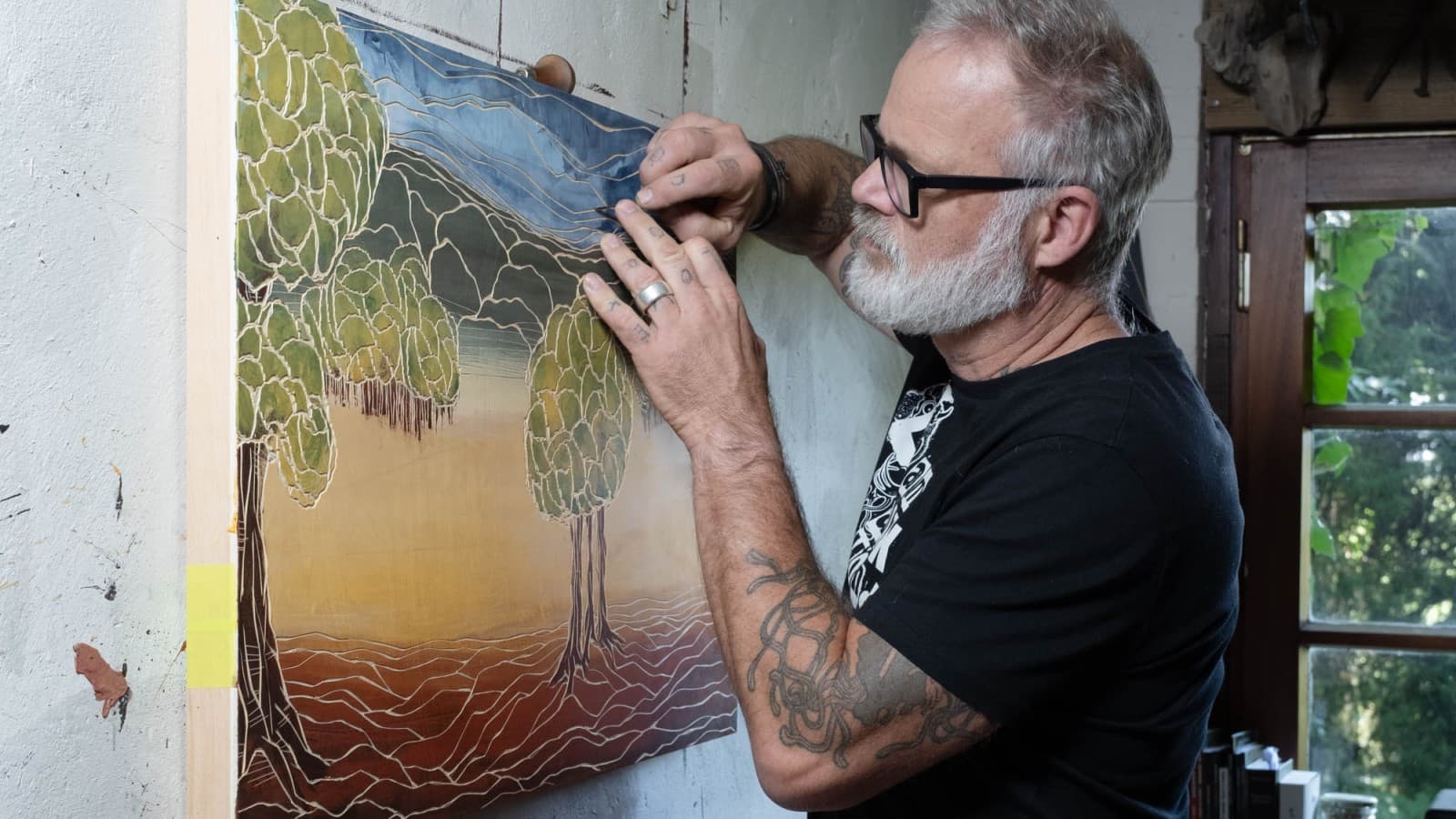 Jörg Heikhaus bei der Erstellung der Kunstwerks mit dem Titel „Natur“ Jörg Heikhaus bei der Erstellung der Kunstwerks mit dem Titel „Natur“