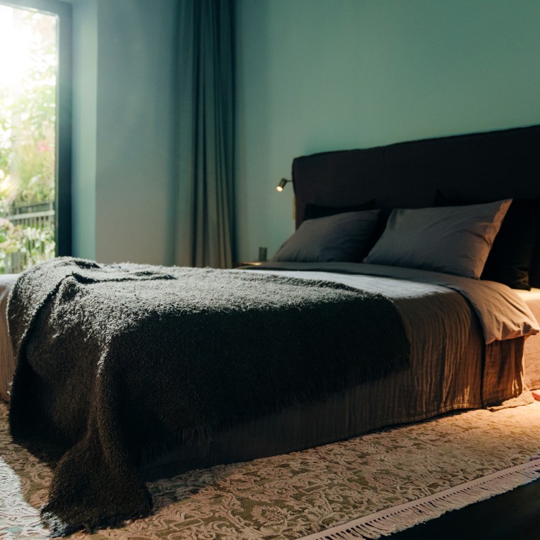 SoLebIch Apartment in München: Das Schlafzimmer (© bjfotografie) SoLebIch Apartment in München: Das Schlafzimmer (© bjfotografie)