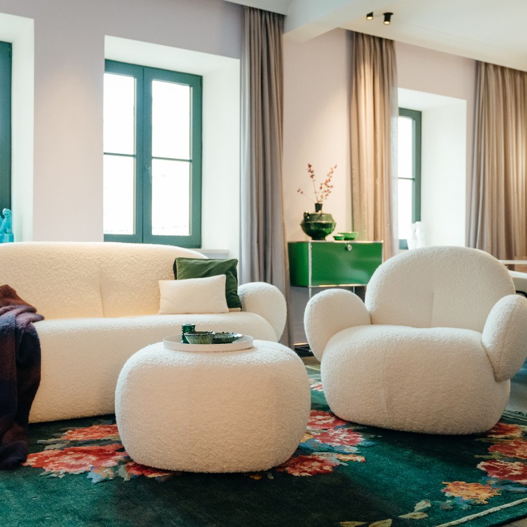 SoLebIch Apartment in München: Der großzügige, offene Wohnbereich (© bjfotografie) SoLebIch Apartment in München: Der großzügige, offene Wohnbereich (© bjfotografie)