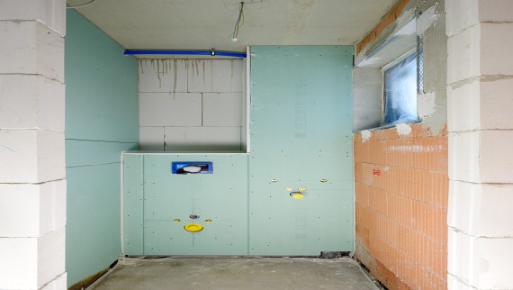 Die Systembeplankung im Gäste-WC des Privathauses Die Systembeplankung im Gäste-WC des Privathauses