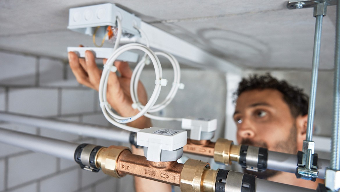 Geberit Connect: Die Sensoren können direkt über GEBUS an das Gateway angebunden werden.