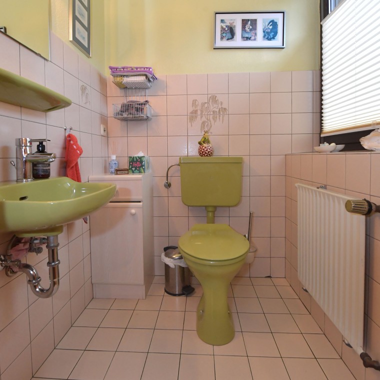 Gästebad der Familie Grewe aus den 1980er Jahren Gästebad der Familie Grewe aus den 1980er Jahren