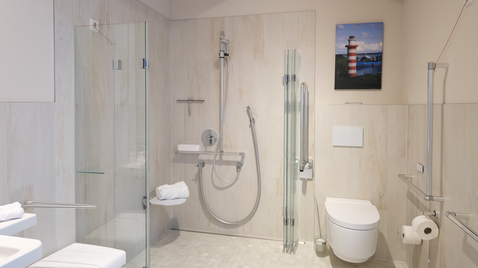 Barrierefreies Bad mit Geberit Produkten Barrierefreies Bad mit Geberit Produkten