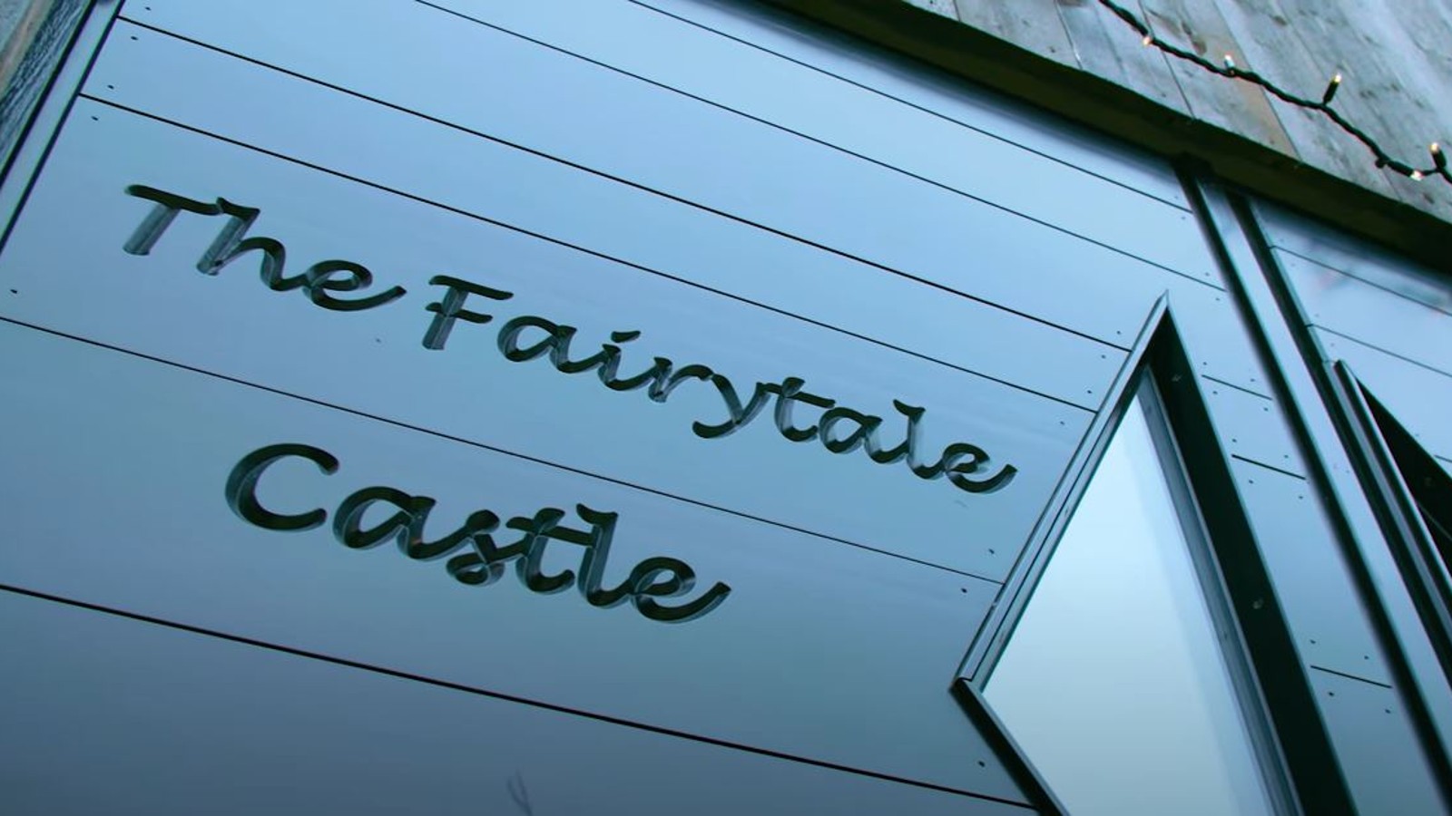 Ausschnitt der Tür des Fairytale Castle