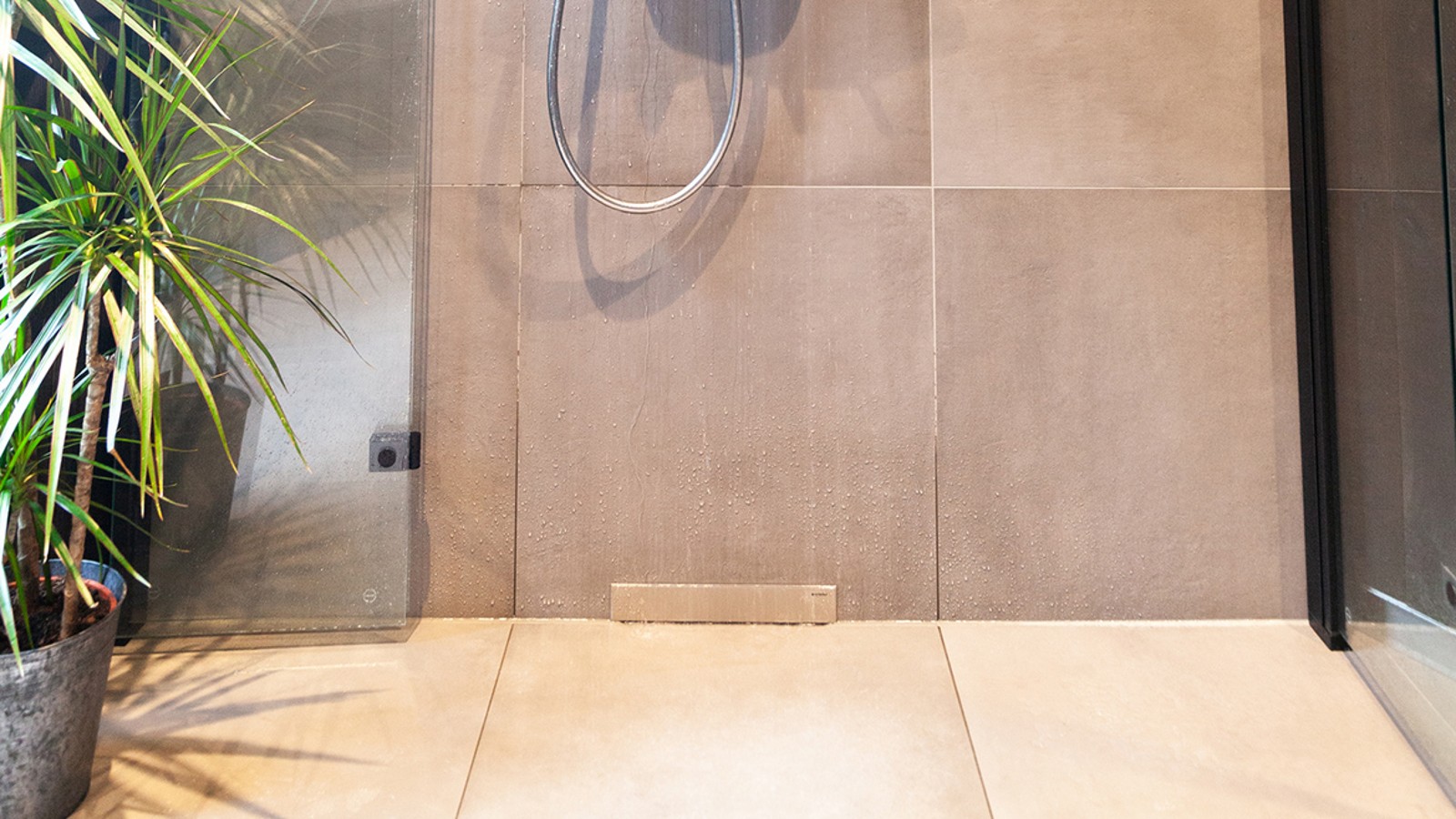 Der Geberit Wandablauf – minimalistisch und barrierefrei zugleich