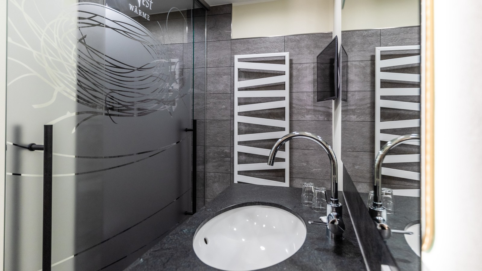 Geberit VariForm Unterbauwaschtisch Geberit VariForm Unterbauwaschtisch