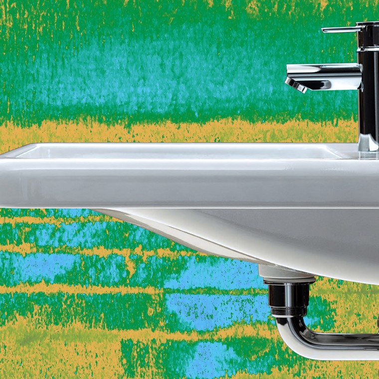 Die Tapete „Meereszauber“ entstand an der Küste Schwedens. Foto: © Design Studios Breitenbach und Töchter Die Tapete „Meereszauber“ entstand an der Küste Schwedens. Foto: © Design Studios Breitenbach und Töchter