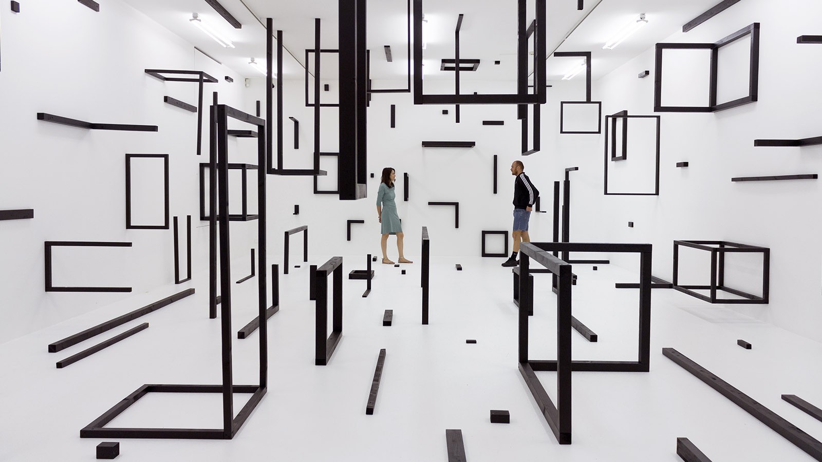 „..weil die Zukunft der imagination keinen widerstand leisten kann (Elena Esposito)“, Abstrakt/Spatial, Kunsthalle Krems, Krems, 2016, Foto: Luiza Margan „..weil die Zukunft der imagination keinen widerstand leisten kann (Elena Esposito)“, Abstrakt/Spatial, Kunsthalle Krems, Krems, 2016, Foto: Luiza Margan