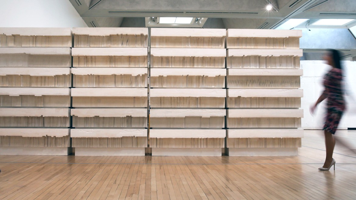 Rachel Whiteread - Untitled "Book Corridors" (© Alamy Stock Foto)