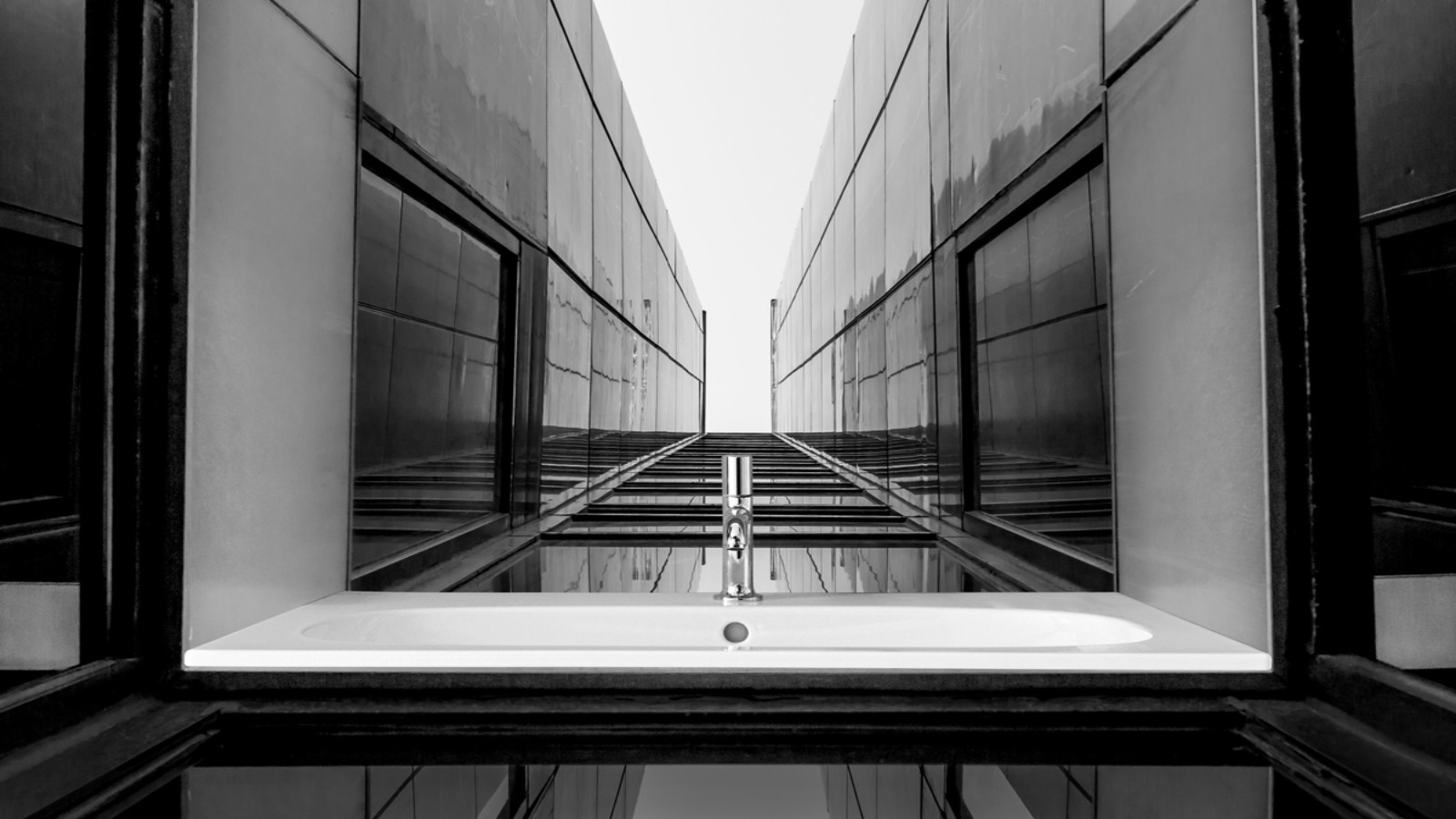 Geberit Acanto. Klares Design mit organischen Formen. Vielseitig und modular. Geberit Acanto. Klares Design mit organischen Formen. Vielseitig und modular.