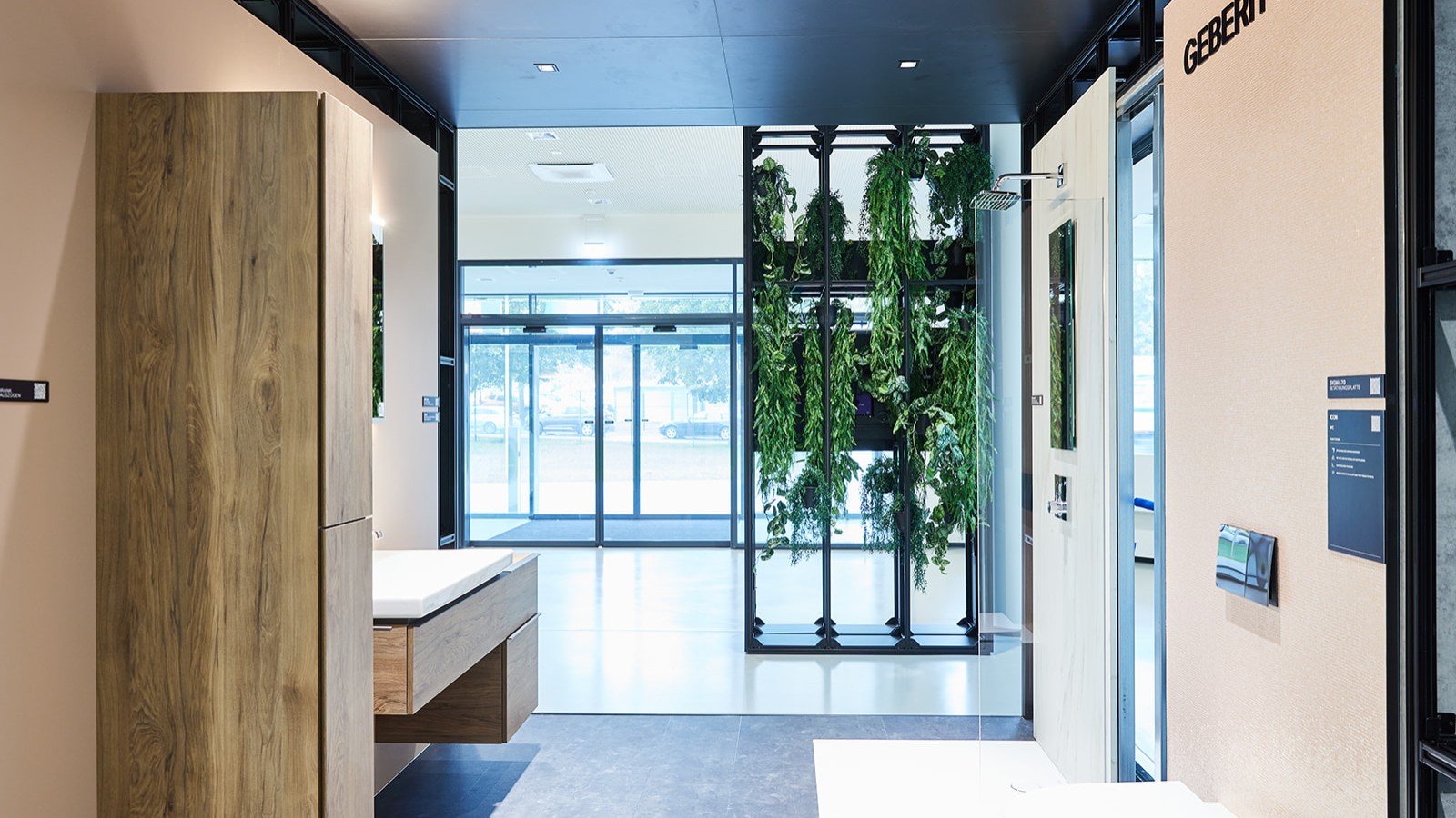 Badserie Geberit iCon in der Ausstellung im GIZ Lichtenstein.