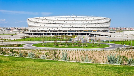 Baku Olimpiyat Stadyumu, Baku, Aserbaidschan (© Andrey Khrobostov / Alamy Stock Photo) Baku Olimpiyat Stadyumu, Baku, Aserbaidschan (© Andrey Khrobostov / Alamy Stock Photo)