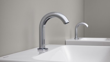 Berührungslose Geberit Piave Standarmatur im runden Design in Hochglanz-verchromt Berührungslose Geberit Piave Standarmatur im runden Design in Hochglanz-verchromt