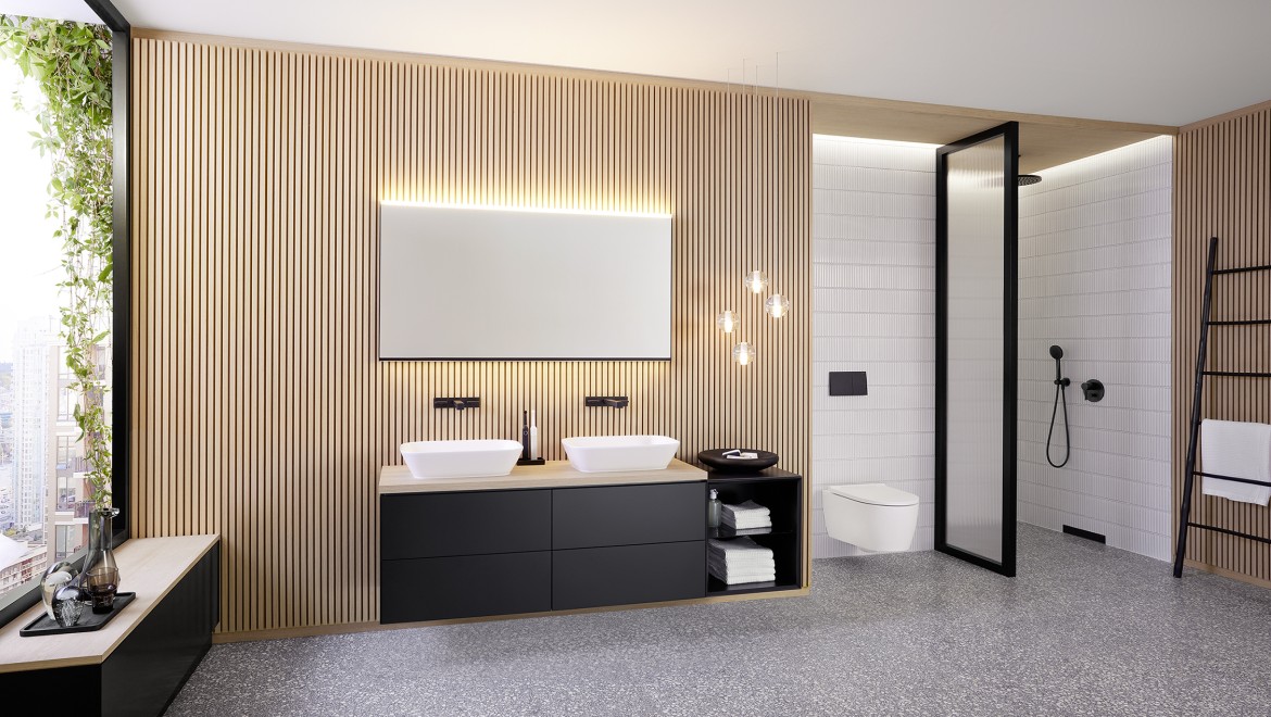 Badezimmer der Serie Geberit ONE im modernen schwarz-weiß Look.