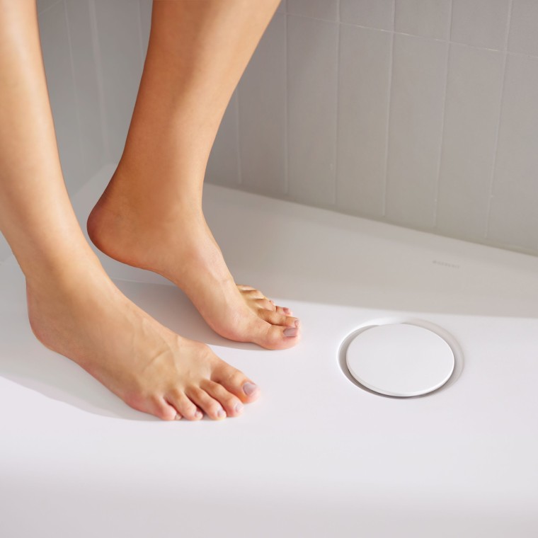 Geberit CleanFloor30 mit Füssen Geberit CleanFloor30 mit Füssen