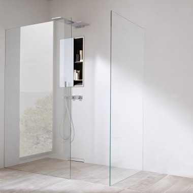 Geberit ONE Walk-in-Duschwand aus Glas, ohne sichtbare Beschläge Geberit ONE Walk-in-Duschwand aus Glas, ohne sichtbare Beschläge