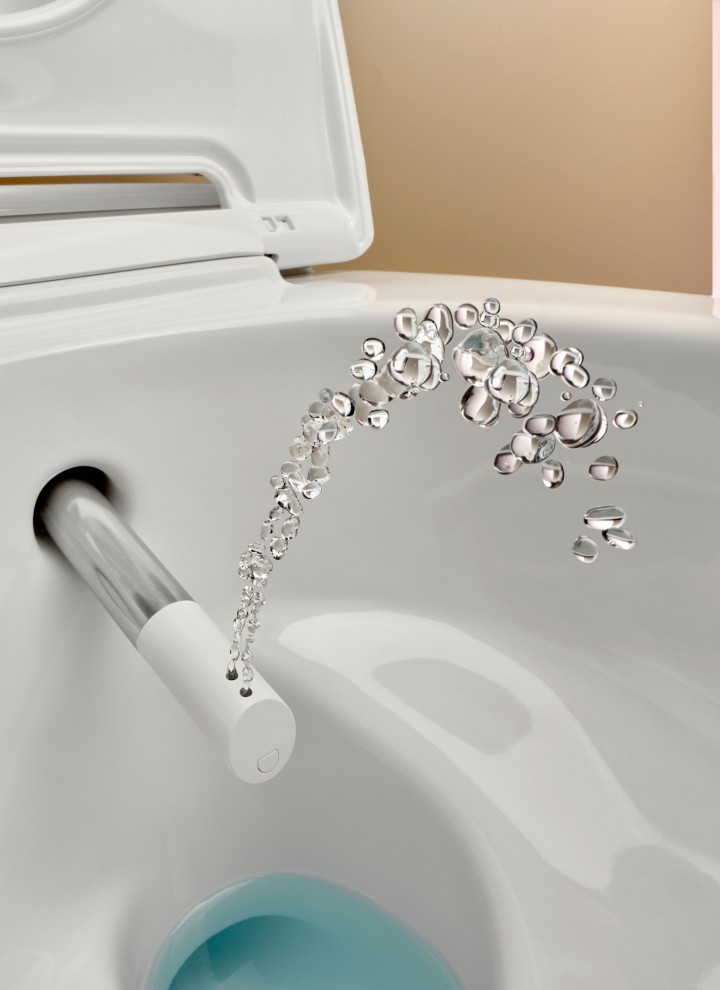 Geberit AquaClean Dusch-WC mit Duschdüse Geberit AquaClean Dusch-WC mit Duschdüse