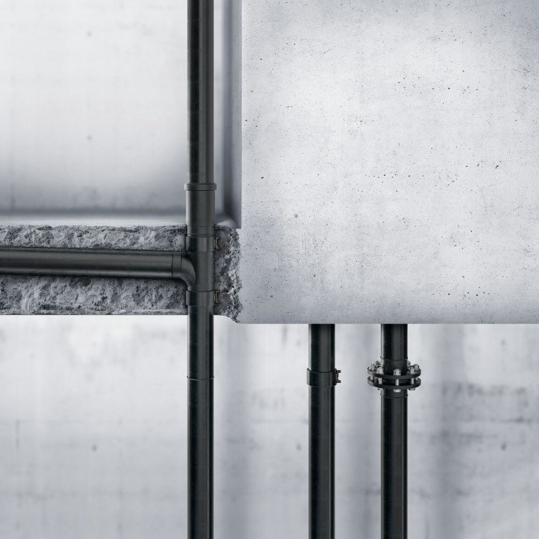 Geberit PE kann auch in Beton verlegt werden Geberit PE kann auch in Beton verlegt werden