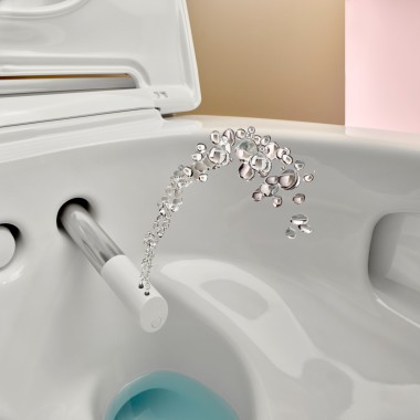 Geberit AquaClean Mera Feature WhirlSpray-Duschtechnologie Geberit AquaClean Mera Feature WhirlSpray-Duschtechnologie