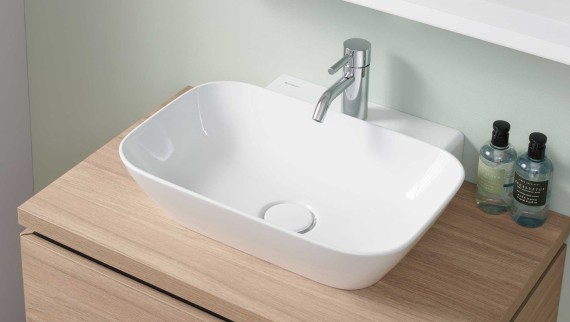Geberit ONE Gästebadezimmer mit kleinem Aufsatzwaschbecken