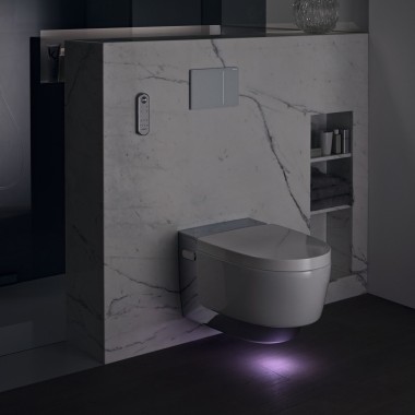 Geberit AquaClean Mera Comfort Chrom mit Orientierungslicht