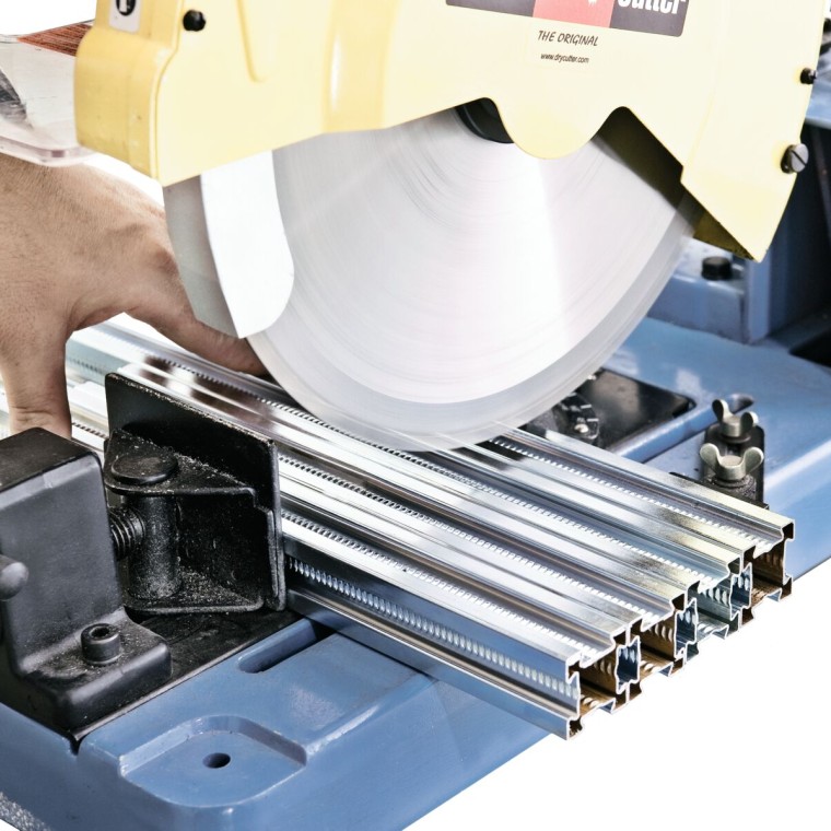 Einfacher Zuschnitt von Geberit GIS Profilen Einfacher Zuschnitt von Geberit GIS Profilen