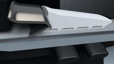 Die Haltekralle mit Edelstahleinlage sorgt für den sicheren Halt des Geberit PushFit Fittings
