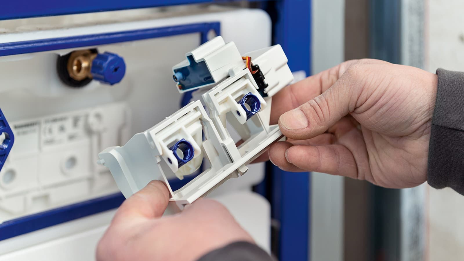 Elektronische WC-Spülauslösung Elektronische WC-Spülauslösung