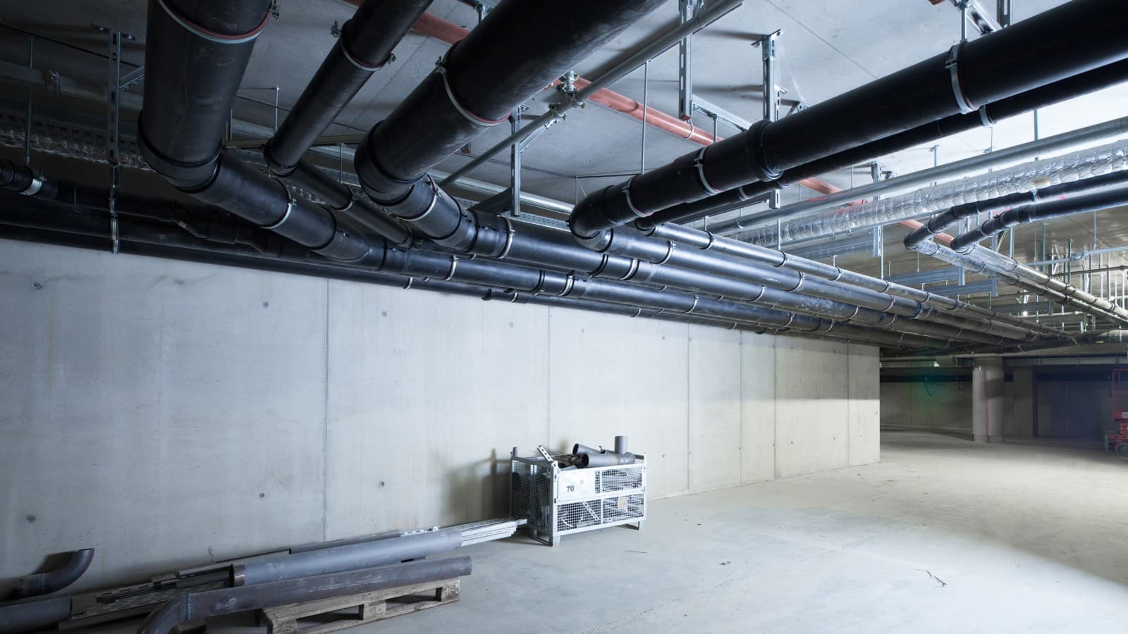 Installation der Geberit PE Entwässerungsleitungen Installation der Geberit PE Entwässerungsleitungen