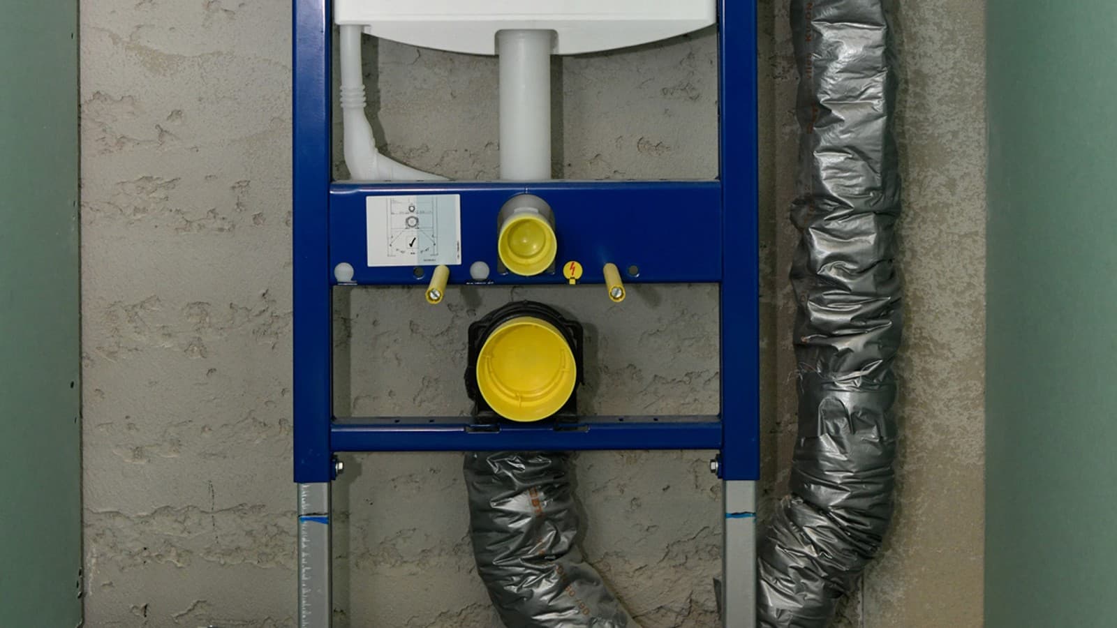 Unterputz-Spülkasten mit integrierter Hygienespülung Unterputz-Spülkasten mit integrierter Hygienespülung