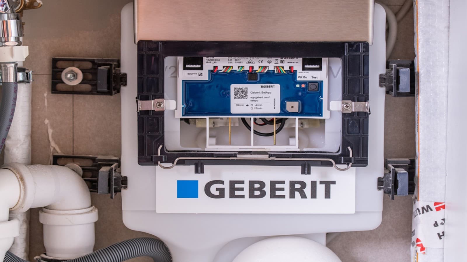 QR-Code, mit dem die Geberit SetApp zur Bedienung der Hygienespülung heruntergeladen werden kann QR-Code, mit dem die Geberit SetApp zur Bedienung der Hygienespülung heruntergeladen werden kann