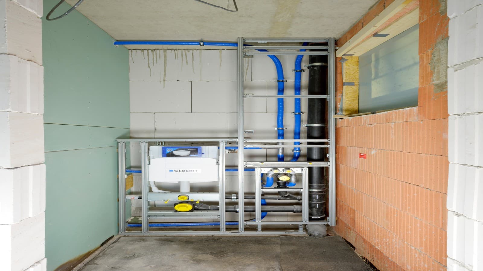 Gäste-WC im Privathaus mit Geberit GIS ausgestattet Gäste-WC im Privathaus mit Geberit GIS ausgestattet