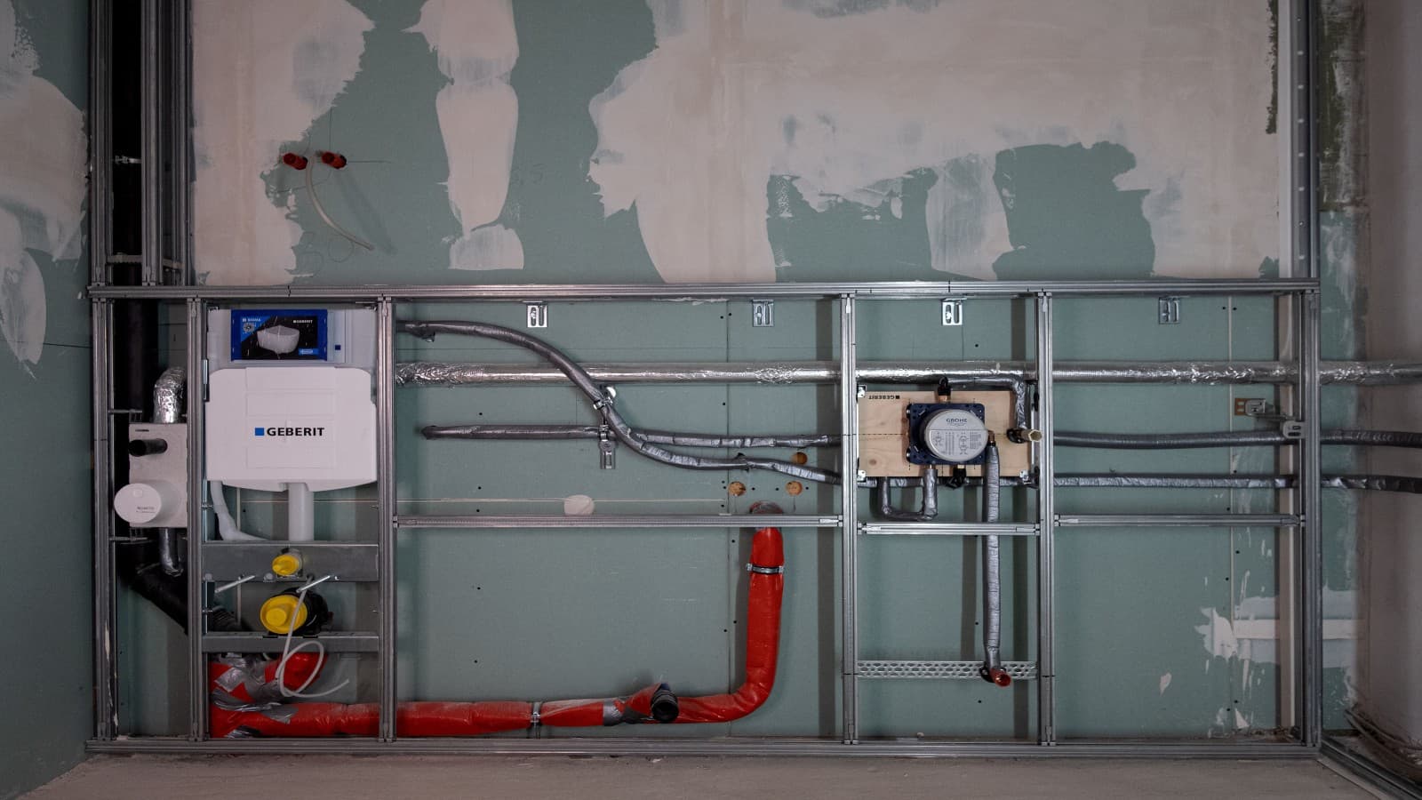 Geberit GIS mit Sigma Unterputz-Spülkasten Geberit GIS mit Sigma Unterputz-Spülkasten