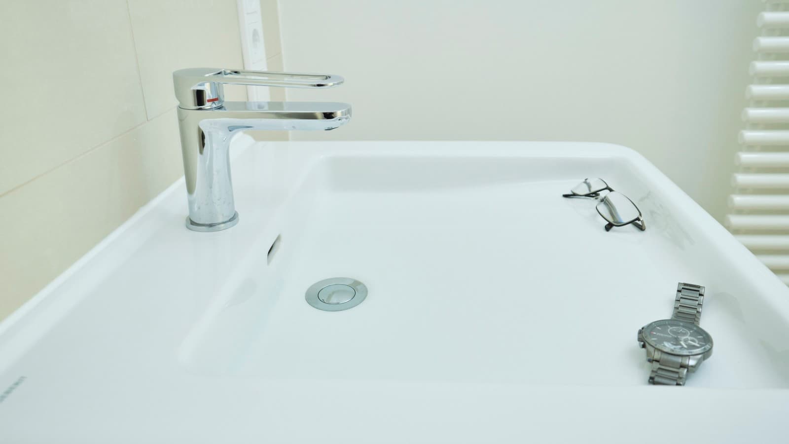 Design des Waschtisches Geberit Renova Comfort Design des Waschtisches Geberit Renova Comfort