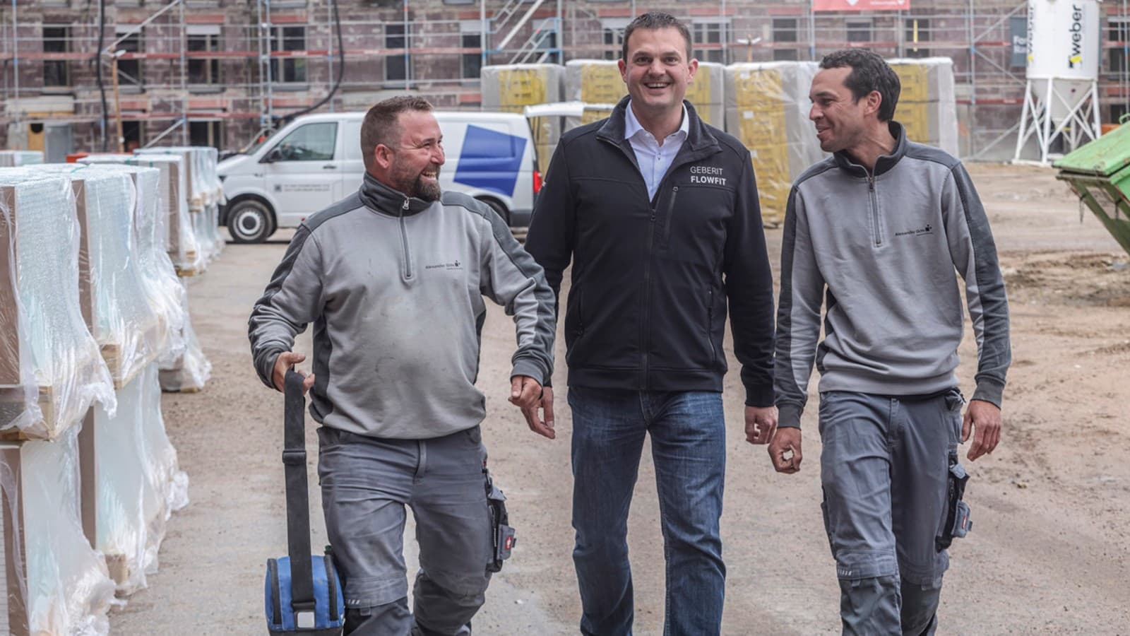 Von der Planung bis zum letzten verpressten Rohr – das Geberit Team war für die Baubeteiligten stets ein zuverlässiger Partner. Von der Planung bis zum letzten verpressten Rohr – das Geberit Team war für die Baubeteiligten stets ein zuverlässiger Partner.