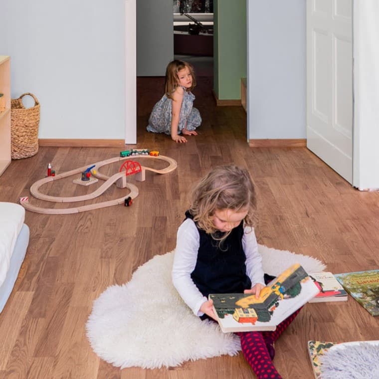 Spiel- und Ruhezimmer im Montessori-Kinderhaus Berlin Wedding. (© Sebastian Díaz de León) Spiel- und Ruhezimmer im Montessori-Kinderhaus Berlin Wedding. (© Sebastian Díaz de León)