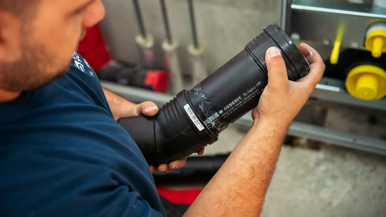 Geberit Silent-PP heißt das Rohrsystem, das in den Bädern für die Entwässerung sorgt Geberit Silent-PP heißt das Rohrsystem, das in den Bädern für die Entwässerung sorgt