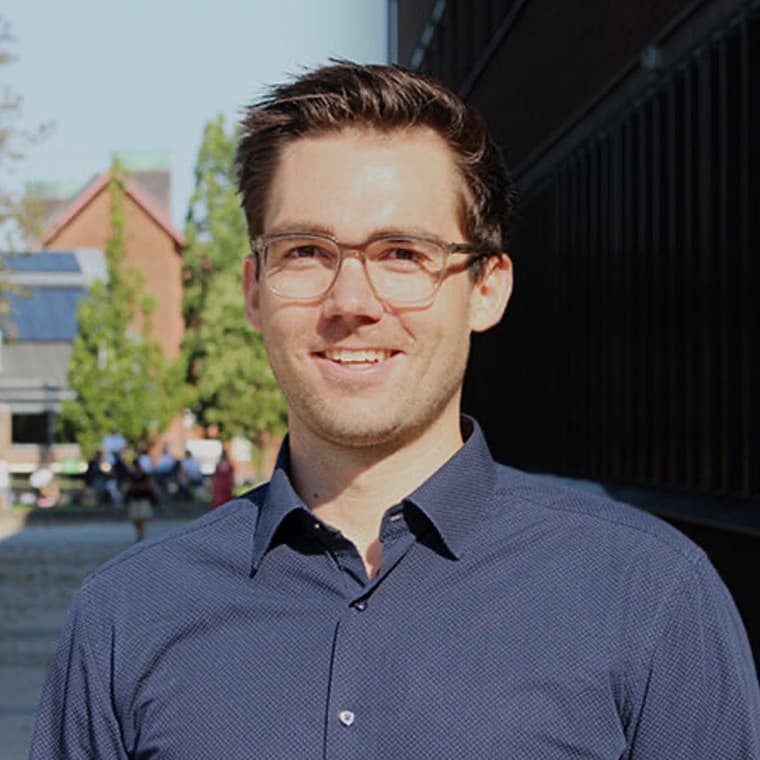 Juniorprofessor Alexander Hollberg Juniorprofessor Alexander Hollberg