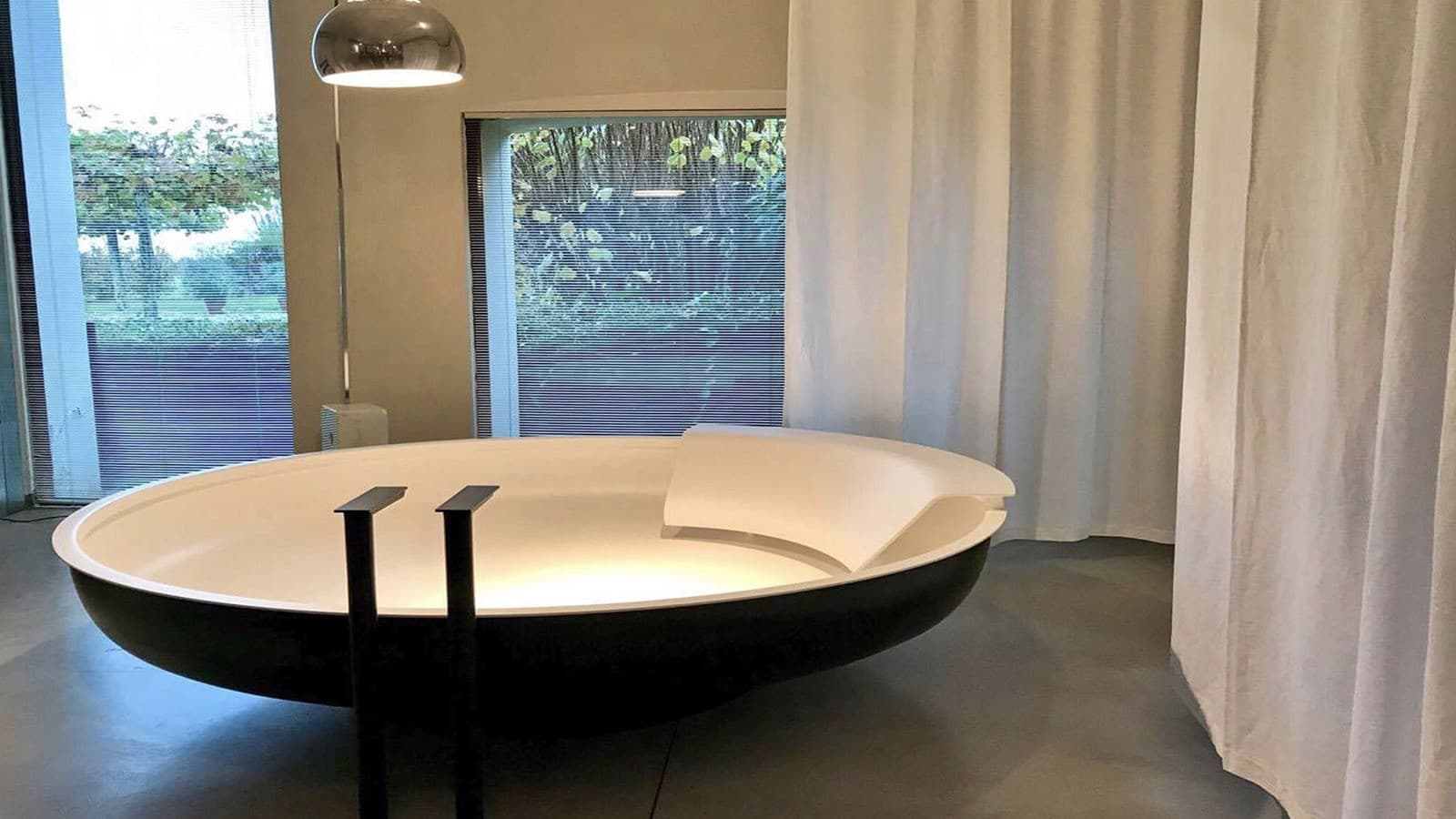 Freistehende Wannen zur inneren Einkehr Freistehende Wannen zur inneren Einkehr