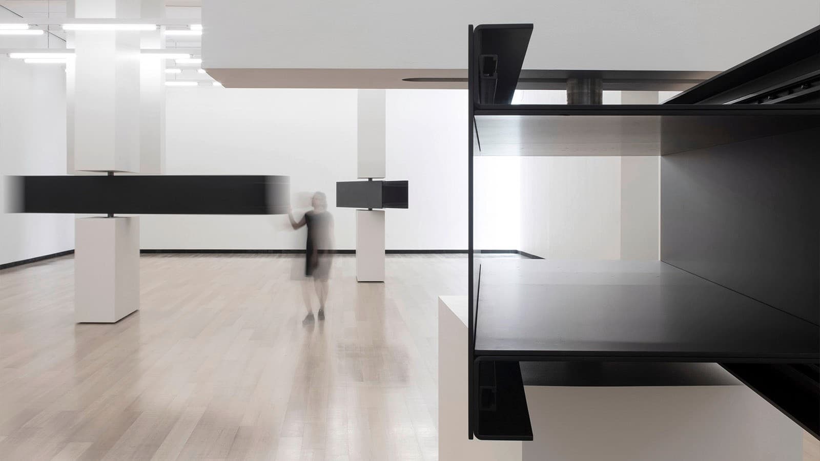 Sarah Oppenheimer Sarah Oppenheimer