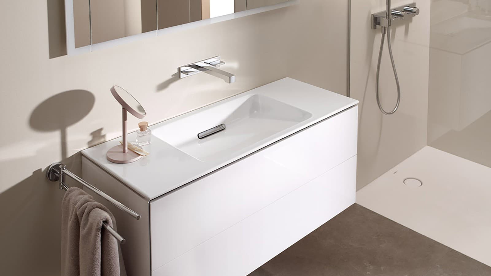 Geberit ONE Waschtisch für mehr Platz im Bad Geberit ONE Waschtisch für mehr Platz im Bad