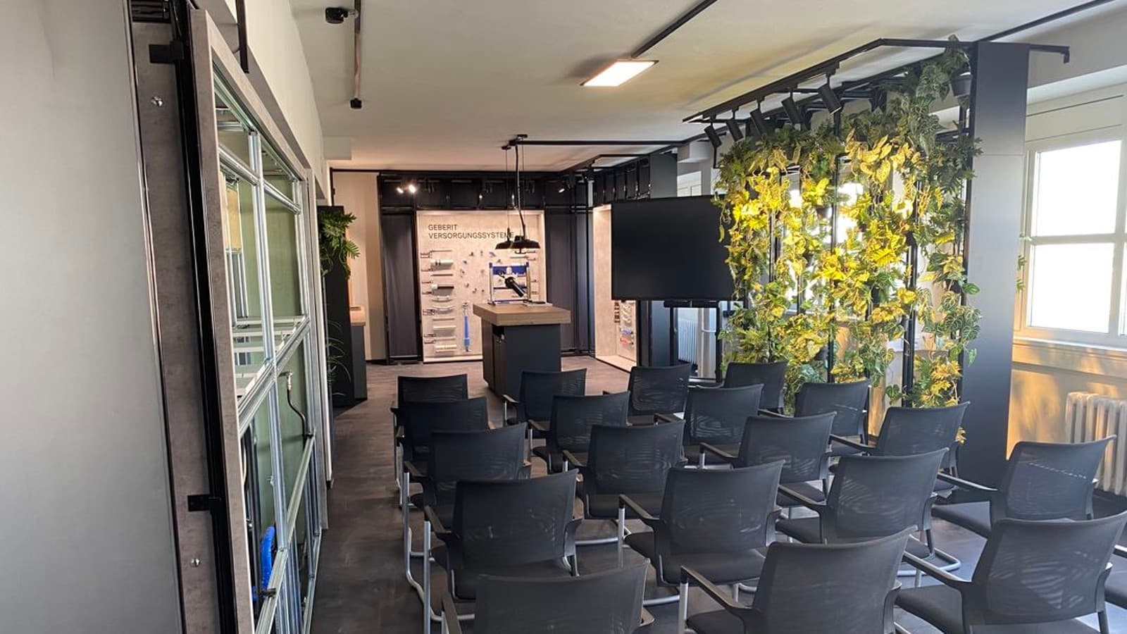 Raum für individuelle Seminare im Keramikwerk von Geberit in Haldensleben. Raum für individuelle Seminare im Keramikwerk von Geberit in Haldensleben.