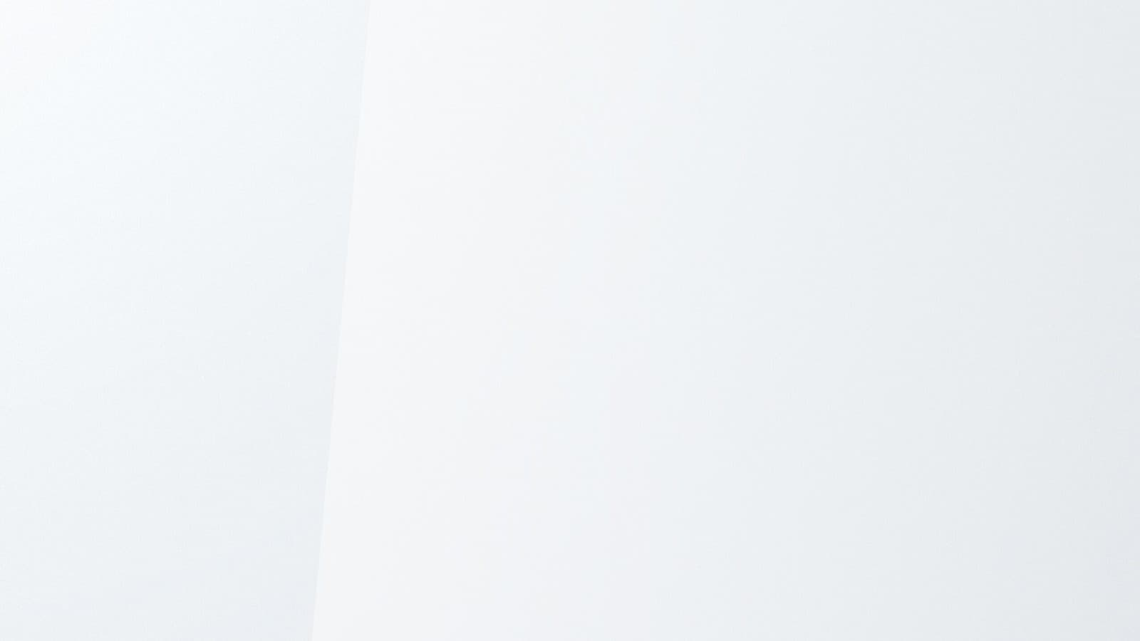 Farbe: Weiß lackiert seidenglänzend Farbe: Weiß lackiert seidenglänzend