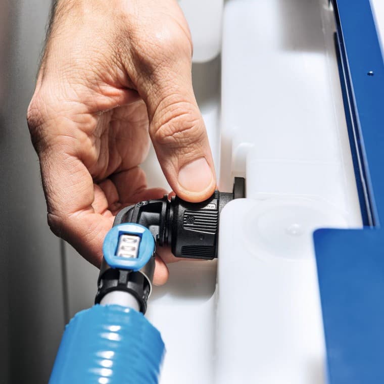 Einfache und sichere Montage mit MasterFix Einfache und sichere Montage mit MasterFix