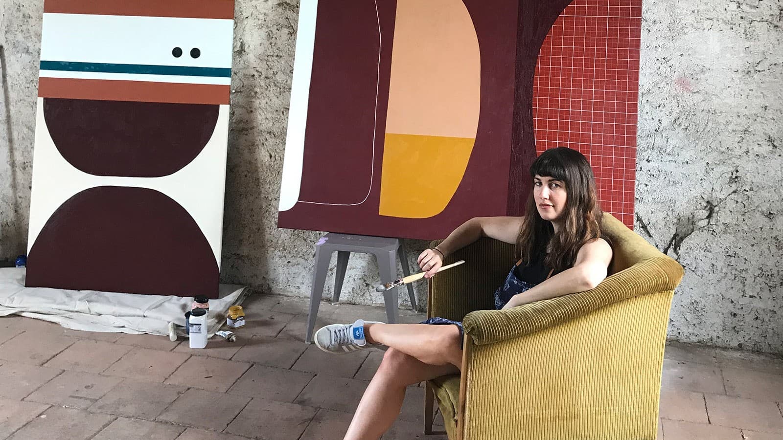 Das «Wohnzimmer» vor dem Umbau. Vieles wurde vollständig neu gemacht, etwa der Bodenaufbau (© Anna W.) Das «Wohnzimmer» vor dem Umbau. Vieles wurde vollständig neu gemacht, etwa der Bodenaufbau (© Anna W.)