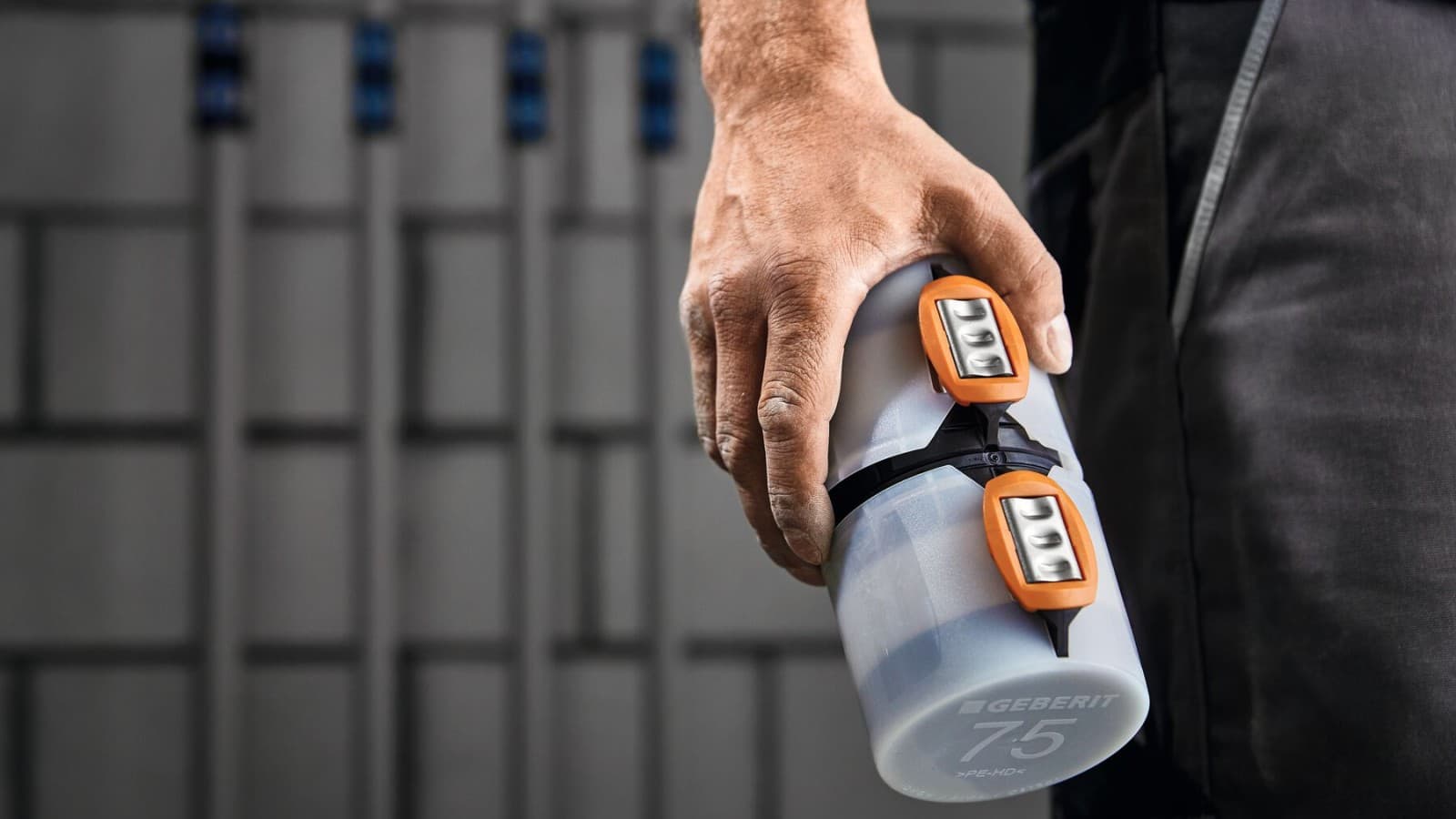 In den Modularbauten von StartBlock wird Geberit FlowFit installiert. (© Geberit) In den Modularbauten von StartBlock wird Geberit FlowFit installiert. (© Geberit)